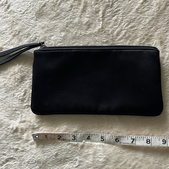 Loft Wristlet black satin sequin bag with top zipper closure and wrist strap - Picture 6 of 8